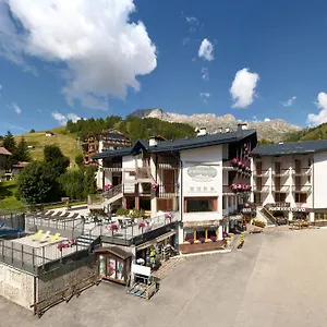 Hotel Portavescovo, Arraba