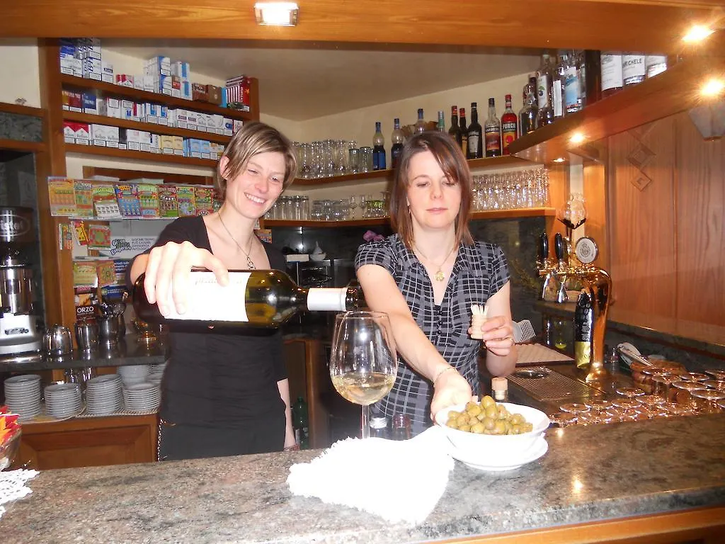 Albergo Alpino Arabba 3*,  Italy